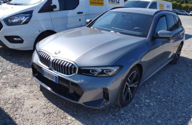 BMW Serie 3  Elettrica-Benzina 2024