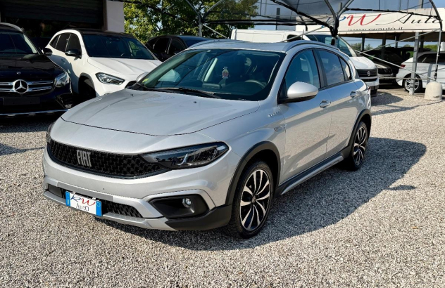 FIAT Tipo 1.6 Mjt SeS 5p. City Cross Diesel 2022