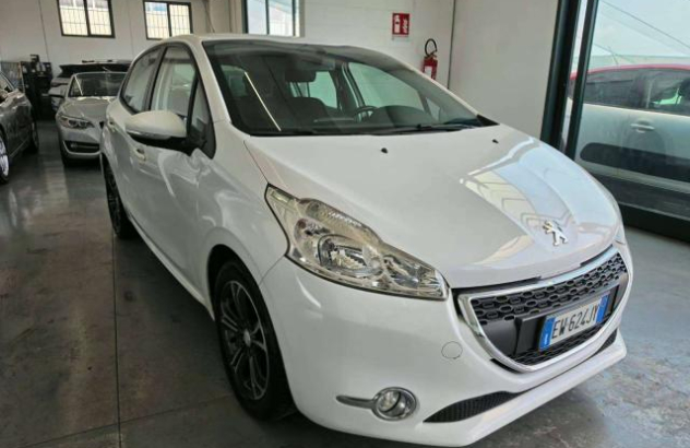 PEUGEOT 208  Benzina 2014
