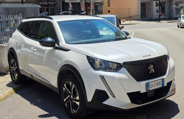 PEUGEOT 2008 2008 BlueHDi 110 SeS Allure Diesel 2022