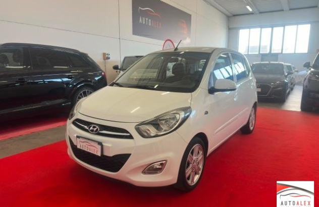 HYUNDAI i10  Benzina 2012