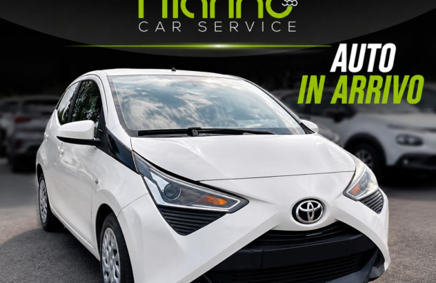TOYOTA Aygo 1.0 VVT-i 72 CV 5p. x-play Benzina 2019