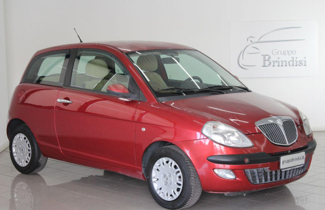 LANCIA Ypsilon Argento Benzina 2003