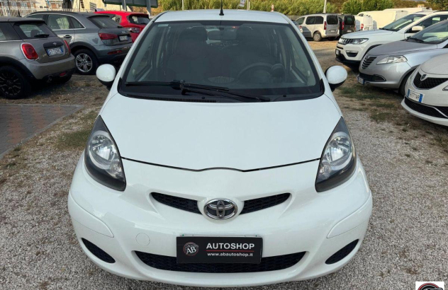 TOYOTA Aygo 12V VVT-i 5 porte Deep Ocean Connect Benzina 2011