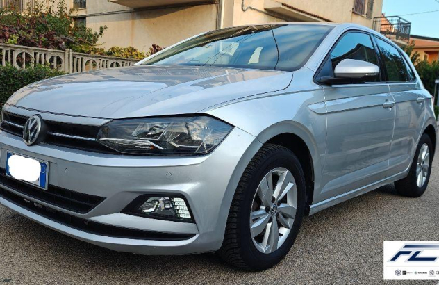 VOLKSWAGEN Polo  Benzina 2019