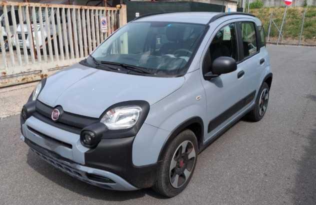 FIAT Panda 1.0 FireFly SeS Hybrid City Cross Altro 2022