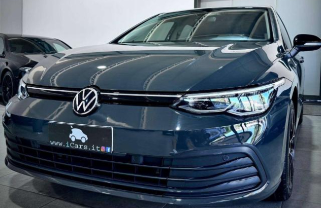 VOLKSWAGEN Golf  Diesel 2022