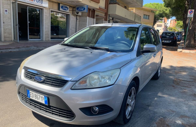 FORD Focus Station Wagon 1.6 TDCi SW ECOnetic DPF Diesel 2010