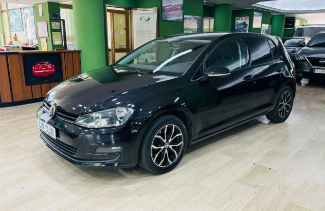 VOLKSWAGEN Golf 1.6 BlueTDI 5p. Trendline Diesel 2013