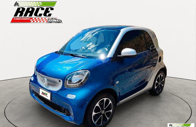 SMART Fortwo 1000 52 kW MHD coupé passion Benzina 2015
