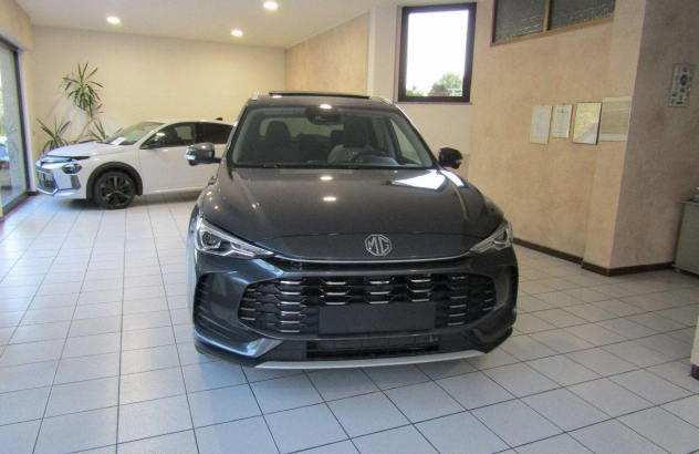 MG ZS 1.5 VTi-tech Luxury Elettrica-Benzina 2026