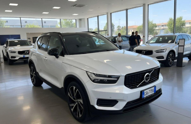 VOLVO XC40 D3 AWD Geartronic R-design  2020