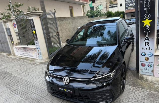 VOLKSWAGEN Golf GTI Perf. 2.0 245CV TSI DSG 5p. BMT Benzina 2025
