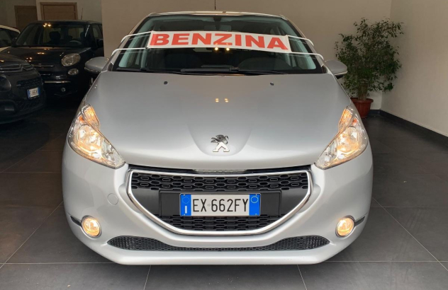 PEUGEOT 208 1.2 VTi 82 CV 5p. Active Benzina 2014