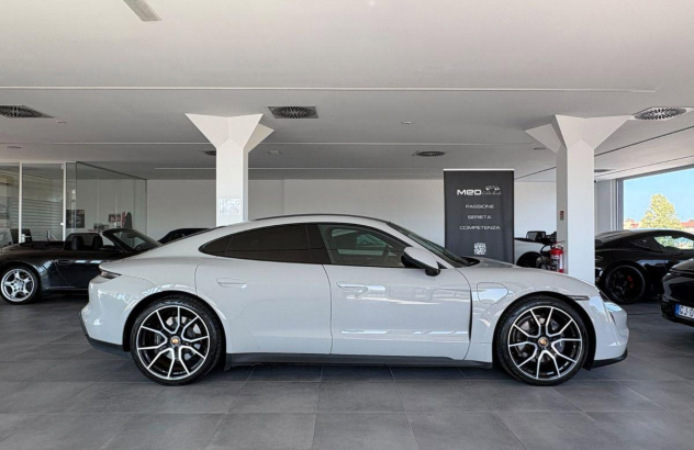 PORSCHE Taycan  Elettrica 2022