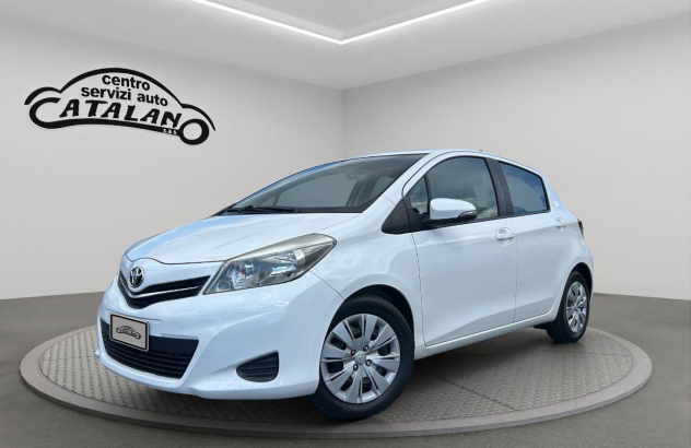 TOYOTA Yaris 1.4 D-4D 5p. Lounge Diesel 2013