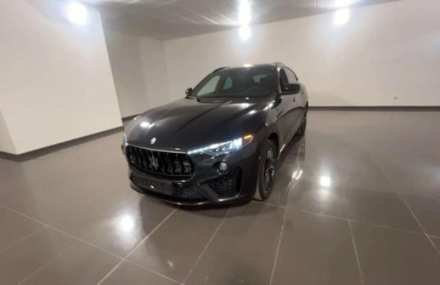 MASERATI Levante  Elettrica-Benzina 2022