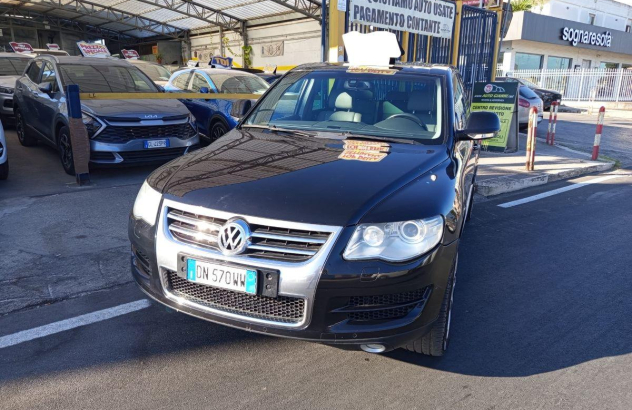 VOLKSWAGEN Touareg V6 TDI DPF tip. Executive Diesel 2008