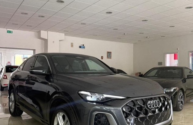 AUDI Q5 Sportback   2025