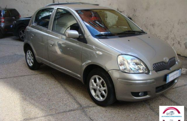 TOYOTA Yaris 16V 5 porte Sol Benzina 2005