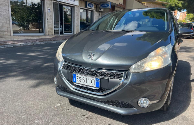PEUGEOT 208 1.2 VTi 82 CV 5p. Active Benzina 2013