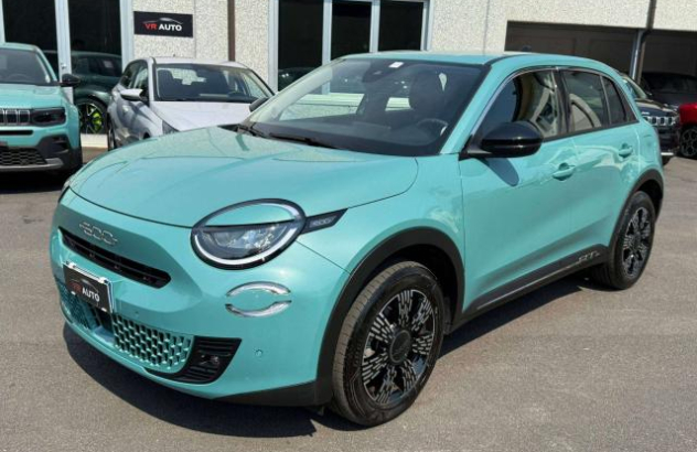 FIAT 600  Elettrica-Benzina 2025