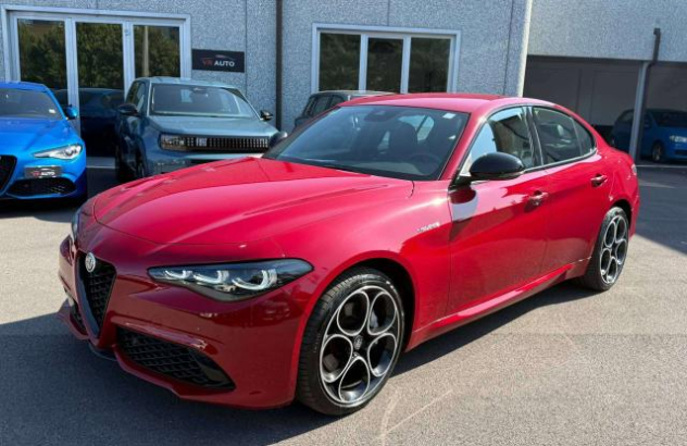 ALFA ROMEO Giulia  Benzina 2023