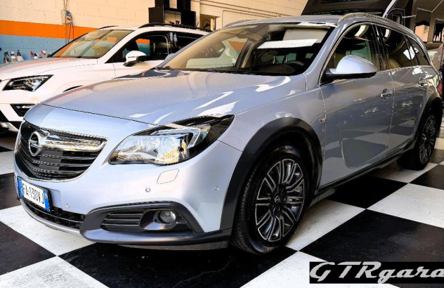 OPEL Insignia Station Wagon Insignia 2.0 CDTI 4x4 170 CV SeS ST Cosmo Diesel 2015