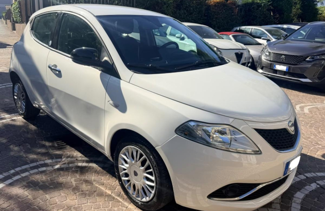LANCIA Ypsilon 1.2 69 CV 5p. GPL Ecochic Gold GPL 2017