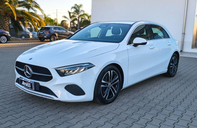 MERCEDES Classe A A 180 d Automatic Premium Diesel 2024