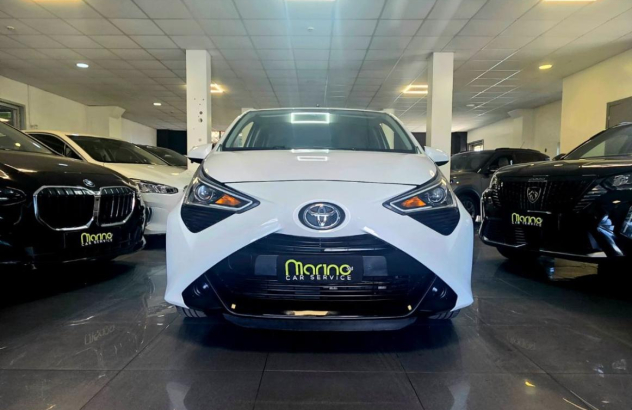 TOYOTA Aygo 1.0 VVT-i 72 CV 5p. x-play Benzina 2019