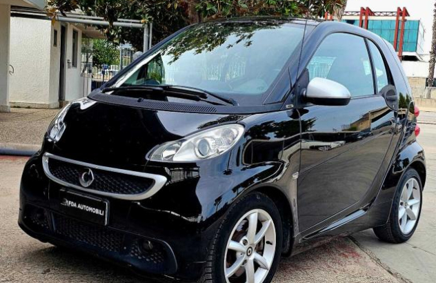 SMART Fortwo 800 coupé pure cdi Diesel 2012