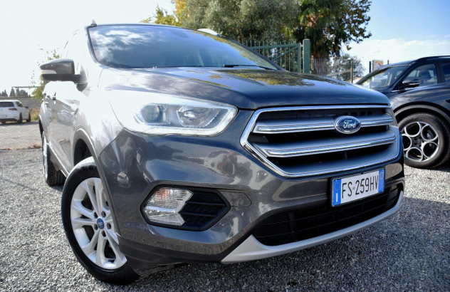 FORD Kuga 1.5 TDCI 120 CV SeS 2WD Titanium Diesel 2018