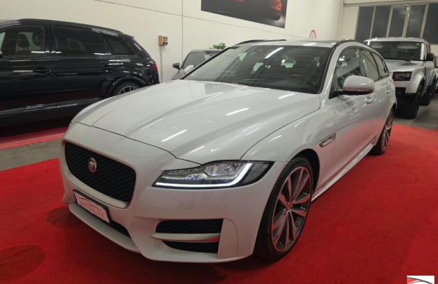 JAGUAR XF 2.0d 180 CV AWD R-Sport Automatico Diesel 2018