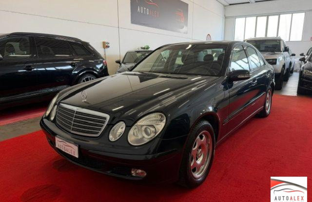 MERCEDES Classe E 220 CDI Classic Diesel 2002