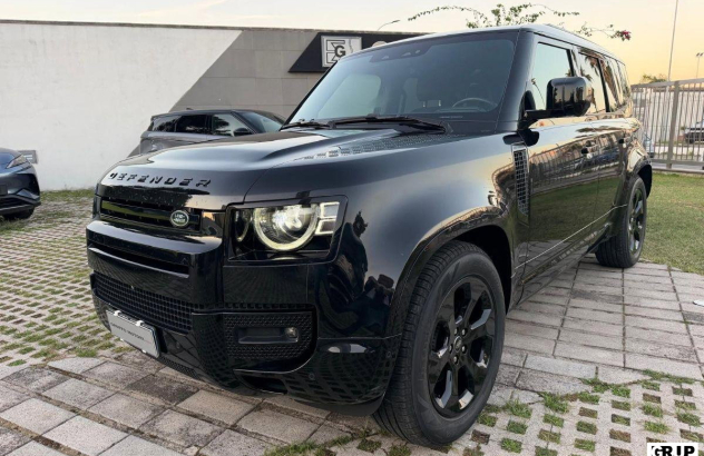 LAND ROVER Defender  Elettrica-Diesel 2024