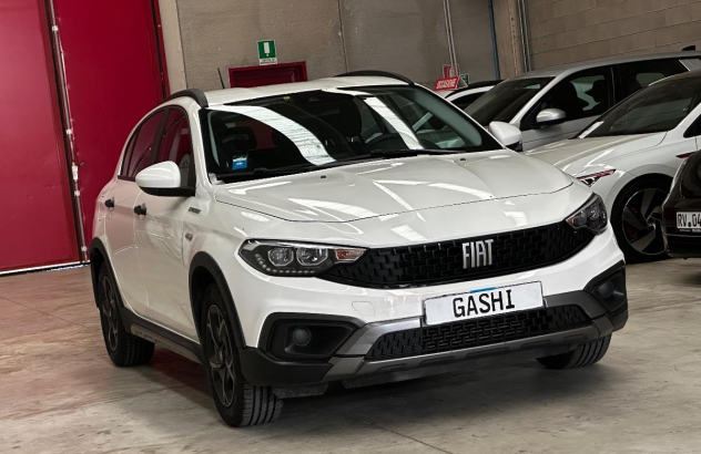 FIAT Tipo 1.3 Mjt SeS 5p. City Cross Diesel 2022