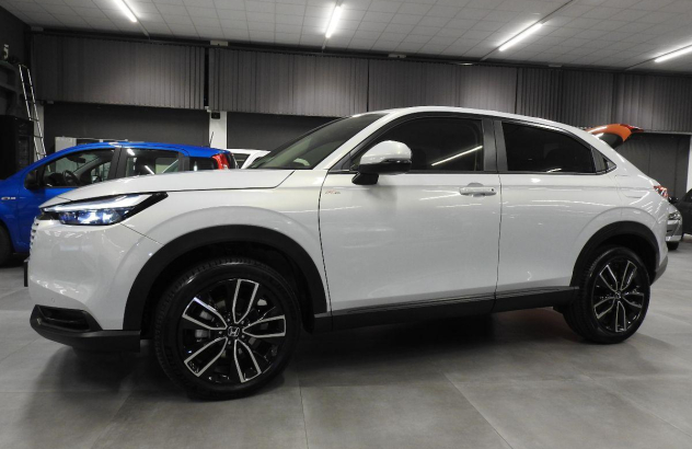HONDA HR-V  Elettrica-Benzina 2026