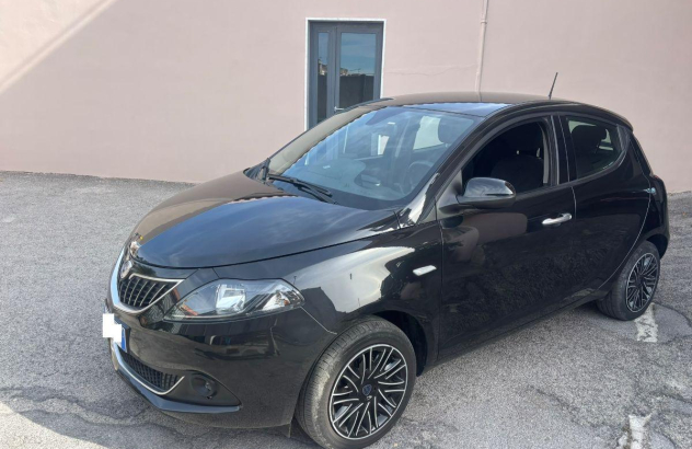 LANCIA Ypsilon 1.0 FireFly 5p. SeS Hybrid Gold Elettrica-Benzina 2023