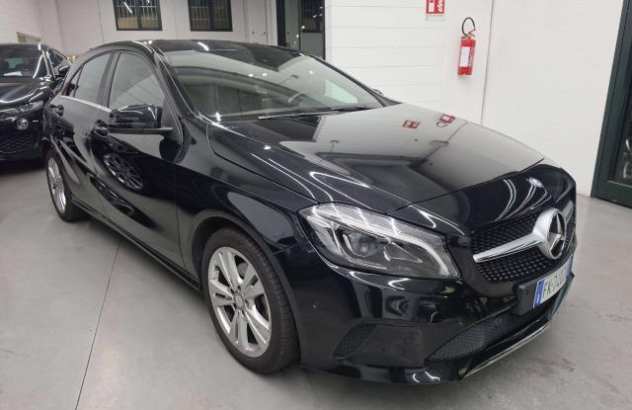 MERCEDES 180  Benzina 2016