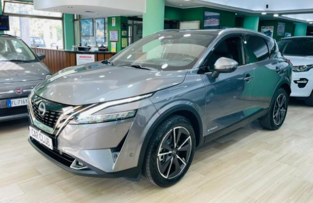 NISSAN Qashqai  Elettrica-Benzina 2024