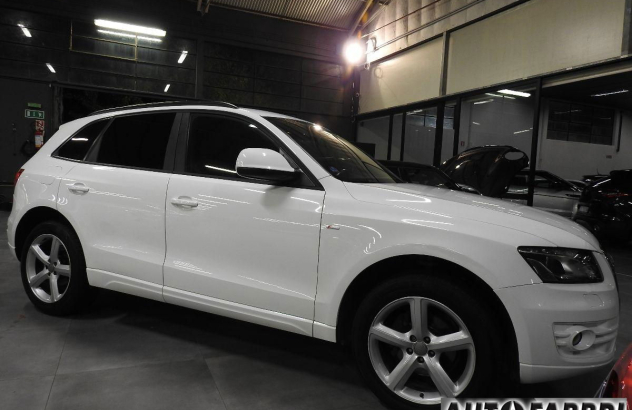 AUDI Q5 2.0 TDI F.AP. quattro S tronic Diesel 2011