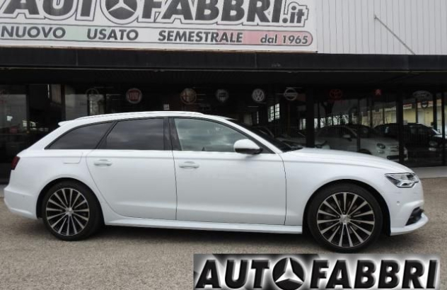 AUDI A6 Avant 3.0 TDI 272CV qu. S tr. Bus.P Diesel 1999