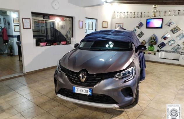 RENAULT Captur  Elettrica-Benzina 2021