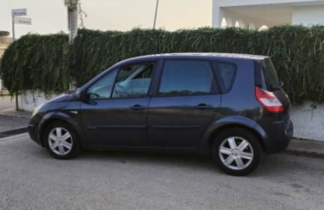 RENAULT Scénic 1.9 dCi/130CV Dynamique Diesel 2007