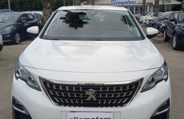 PEUGEOT 3008 BlueHDi 130 SeS Business Diesel 2020