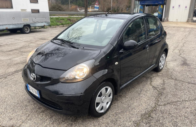 TOYOTA Aygo 12V VVT-i 5 porte Sol Benzina 2007