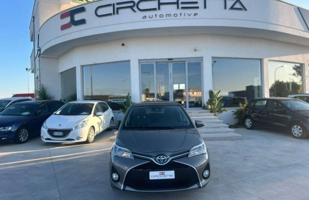 TOYOTA Yaris  Elettrica-Benzina 2016