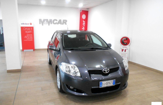 TOYOTA Auris D-4D 5p. Sol Diesel 2007
