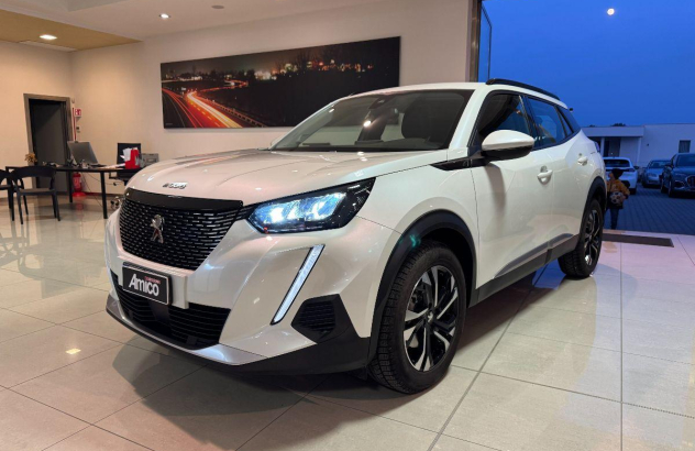 PEUGEOT 2008 BlueHDi 130 SeS EAT8 Allure Pack Diesel 2020